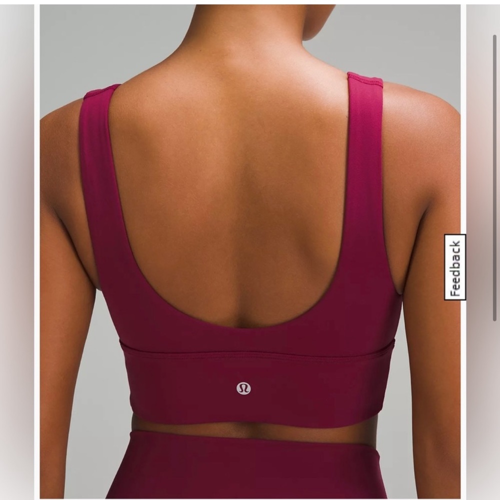 NWT! lululemon Align™ V-Neck Bra
Light Support,